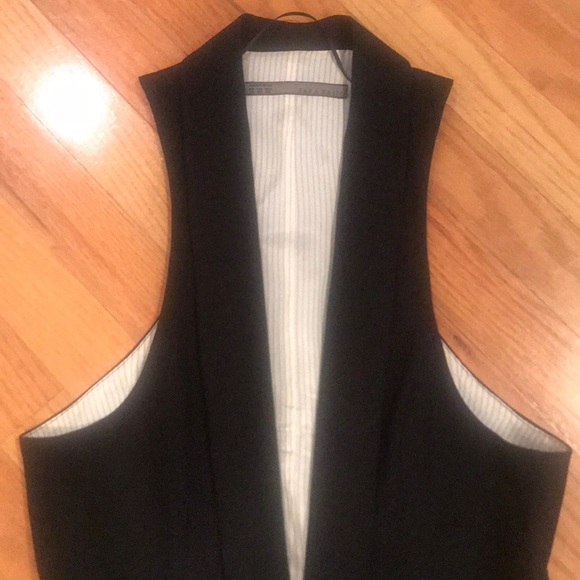 Vest with studs - Picture 3 of 6